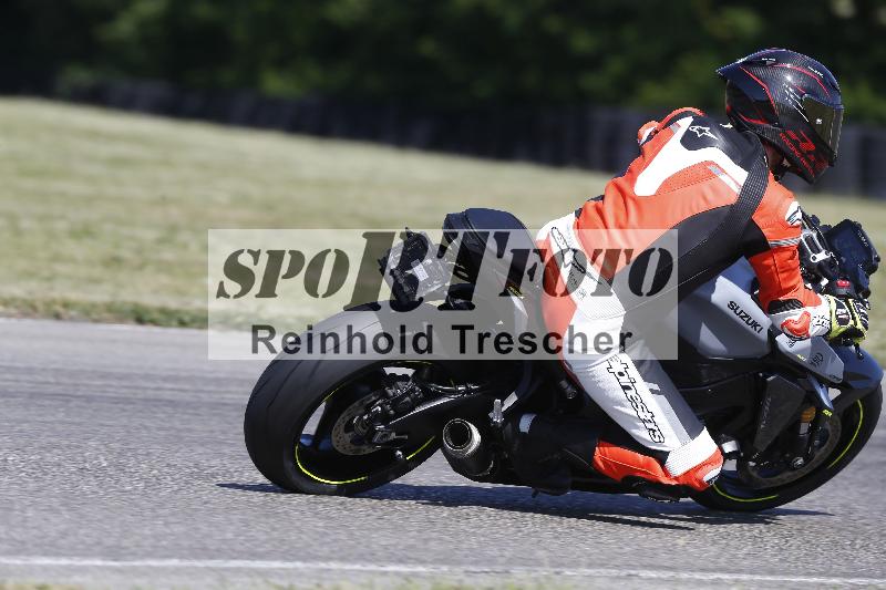 Archiv-2025/17 17.05.2025 PROMAX ADR/Gruppe gruen/unklar